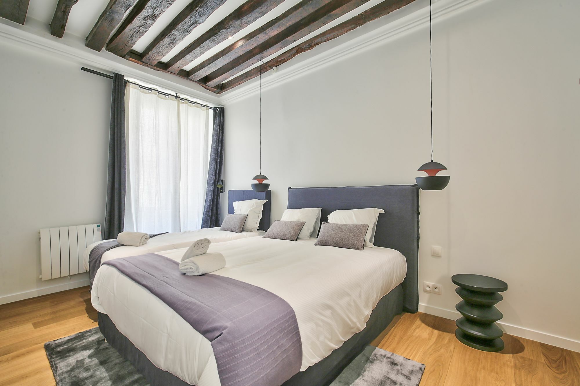 69 - Authentic Parisian Home Exterior photo